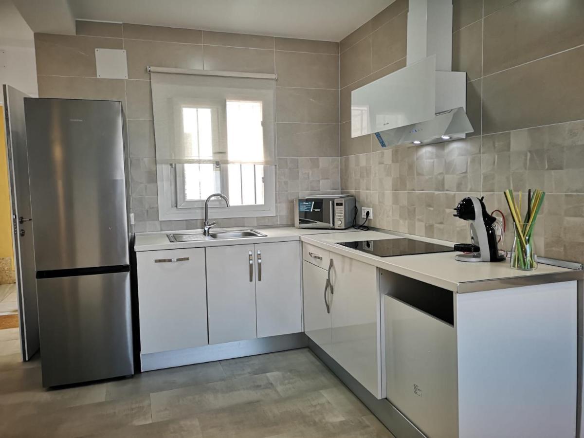 Apartamento Suite Arco De La Villa,Solo Familia Y Parejas,Parking Gratuito コニル・デ・ラ・フロンテラ エクステリア 写真